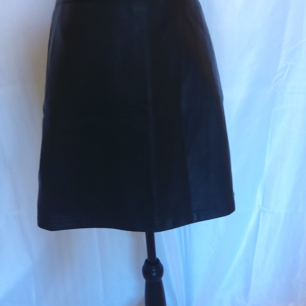 Wishlist faux leather skirt - Picture 9 of 9
